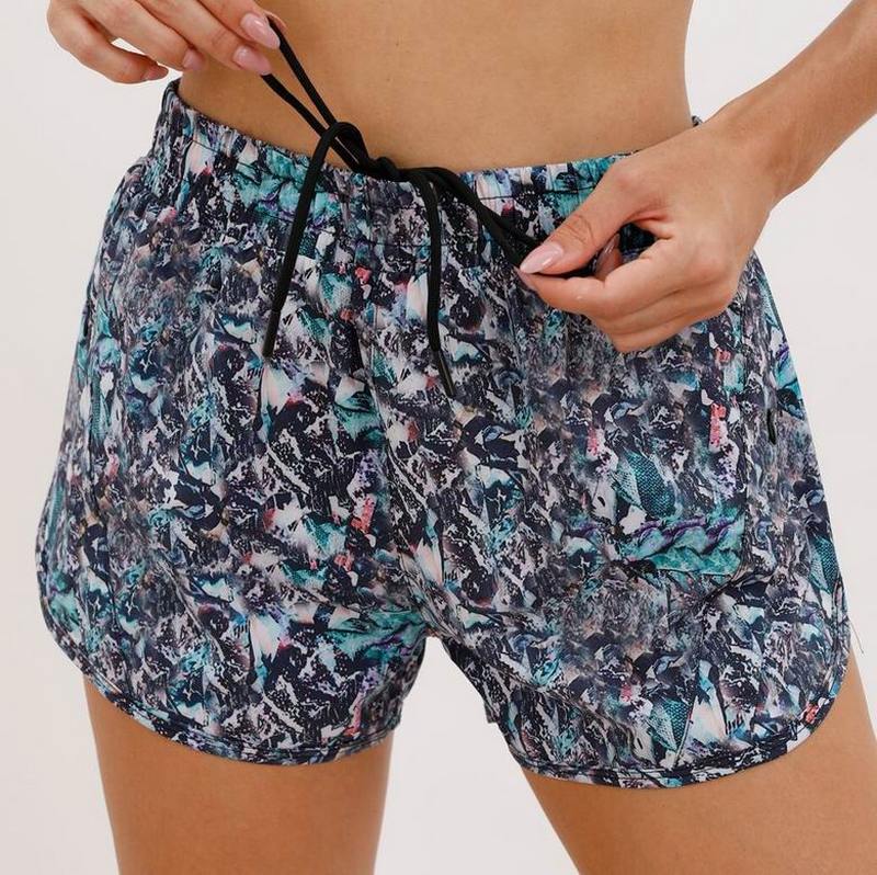 Lululemon Women's Shorts 311